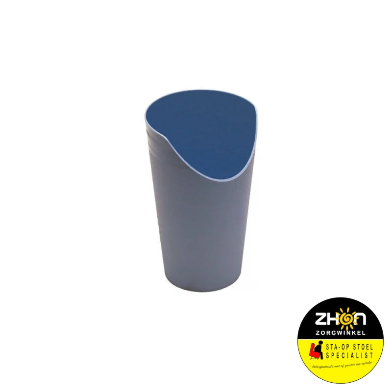 Beker met neusuitsparing